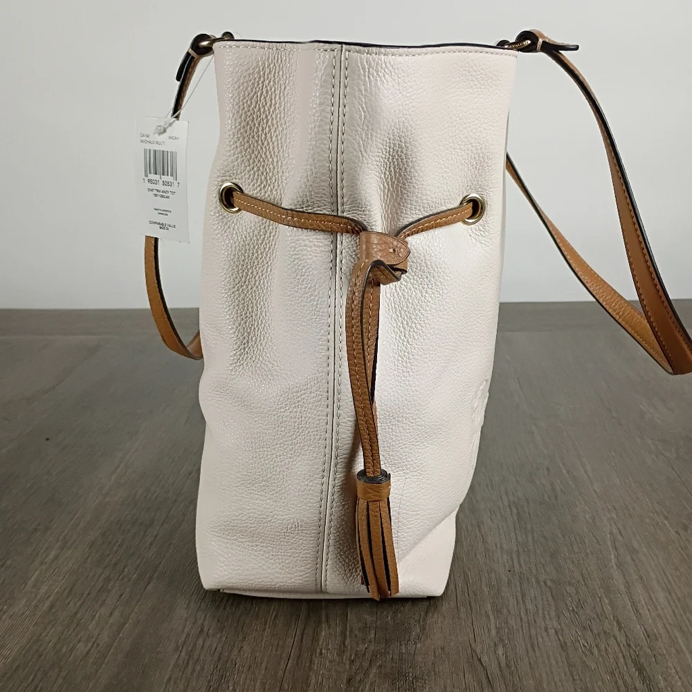 Coach Andy Tote W/Horse & Carriage Logo With Pebbled Leather In Chalk NWT - Picture 6 of 14